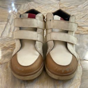 1901 Toddler Velcro dress sneakers